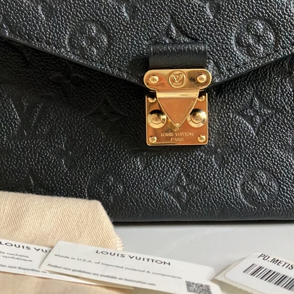 Pochette Métis with silk bandeau. - Picture 7 of 9